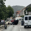 U Trebinju poginuo mladić (19) nakon što se automobilom prevrnuo na krov
