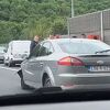Sarajevo: Nesreća na autoputu kod petlje Butile, brojni vozači se zaustavili kako bi pomogli