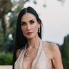 Fanovi napali Demi Moore jer u sedmom desetljeću ima kosu do struka i nosi dekolte