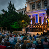 Na pozorišnom trgu Susan Sontag izveden spektakularan koncert hora Opere Narodnog pozorišta