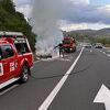 Na putu Zenica - Kakanj se zapalio automobil, vatrogasci ugasili požar