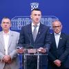 Hrvatska: Predsjednik DP-a kritikovao političara koji "živi od 38 eura", u Ferrariju ga vozio kriminalac?