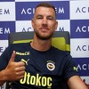 Džeko se vratio u Istanbul i objavio fotografiju iz klinike dok se špekuliše o transferu
