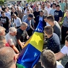 Mirsad Kukić sahranjen u rodnom selu, stotine Banovićana ga ispratilo u suzama