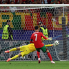 Samo su dva golmana na svijetu odbranila jedanaesterce i Ronaldu i Messiju, znate li ko su oni?