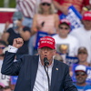 Trump: Izbacio sam Bidena iz utrke, to znači da imamo Kamalu, ona je tako loša i patetična