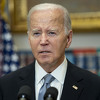 Biden: Pričekajmo istragu FBI-a i ne stvarajmo pretpostavke o motivima napadača