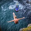 Obala Sjeverne Irske debituje kao lokacija Red Bull Cliff Diving Svjetske serije, očekuje se dramatična borba