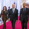 Izvor tvrdi da Obama ne podržava kandidaturu Kamale Harris jer misli da ne može pobijediti Trumpa