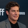 Zac Efron se oglasio nakon što je hospitalizovan zbog incidenta na bazenu