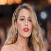 Blake Lively oduzima dah izdanjem s crvenog tepiha: Blistala u dekoltiranoj haljini