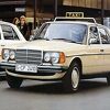 Mercedes-Benz W123: Izdržljivi maratonac za kojeg je milion kilometara bio mačji kašalj