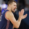 Nikola Jokić olimpijsku medalju slavio bez majice, pažnju privukao njegov "pivski stomak"