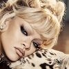 Je li ovo Rihannino najsmjelije izdanje dosad? Pozirala u halterima, stražnjica u prvom planu