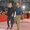 Goran Bogdan i njegov kolega ponosno se držali za ruke na crvenom tepihu SFF-a