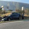 Saobraćajna nesreća kod Mostara: Automobil završio u kanalu pored puta