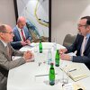 Schmidt ugostio nasljednika Gabriela Escobara, Kasanof poručio: SAD podržavaju upotrebu bonskih ovlasti