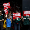 Hiljade ljudi širom Francuske protestuje protiv Macronovog imenovanja Barniera za premijera