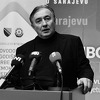 Slavo Kukić bio je oštar kritičar nacionalističkih i političkih elita u BiH, zbog jedne izjave je pretučen 2014. godine