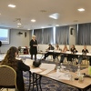 U FBiH bi uskoro trebalo biti zabranjeno uhođenje žena, traži se i javni registar nasilnika