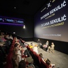 Kino potpuno ispunjeno na premijeri Klixovog filma o "mješovitom" braku u Srebrenici