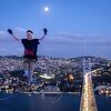 Jaan Roose postao prvi čovjek koji je prešao slacklineom s jednog kontinenta na drugi
