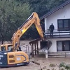 Pogledajte kako bagerista evakuiše stanovnike Fojnice iz poplavljenih kuća