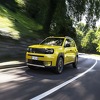 Sandero Stepway postaje trn u oku svima: Fiat mu priprema oponenta u obliku Pande Fastback