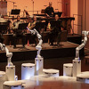 Robotski dirigent s tri ruke predvodio nastup njemačkog orkestra