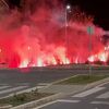 Navijači opet napravili haos u Mostaru i sukobili se na Španskom trgu, letjele baklje