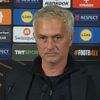 Mourinho briljirao i javno se ponudio klubovima: Ako trebaju trenera na dvije godine, tu sam