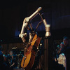 Robot svirao violončelo na nastupu švedskog orkestra: Može li zamijeniti ljudski faktor?