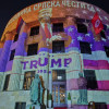 Dodik postavio lik Donalda Trumpa na zgradu Palate RS-a u Banjoj Luci