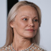 Pamela Anderson otkrila kako je odbacila status seks-simbola i potpuno promijenila stil života