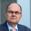 Christian Schmidt najavio obraćanje: Da li će riješiti problem funkcionisanja Nacionalne biblioteke BiH?