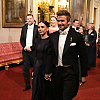 David i Victoria Beckham prvi put na svečanoj večeri u Buckinghamskoj palači: Elegantni par zablistao