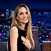 Angelina Jolie u televizijskoj emisiji pojavila se bez cipela, imala je dobar razlog