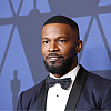 Jamie Foxx pogođen čašom u lice tokom proslave svog rođendana