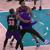 Srbijanski NBA trener "poludio" i krenuo na sudiju, njegovi igrači ga jedva zadržali
