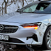 Sudar tri automobila na putu prema Bjelašnici, dvije osobe povrijeđene