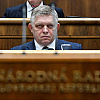 Robert Fico u velikom problemu: Nema više većinu u parlamentu, a odbija pozive na nove izbore