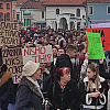 Veliki protest učenika i studenata u Tuzli: "Vratite cijenu karte na 2,5 KM do srijede"