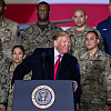 Trump izbacuje transseksualce iz američke vojske, vraća vojnike koji su otpušteni zbog odbijanja vakcina