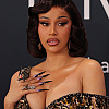 Cardi B vrijeđala Trumpa jer su joj na Super Bowlu uništene štikle: Vrati mog deportovanog strica