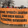 Građani Kalesije izašli na ulicu nakon dvostrukog ubistva: "Koliko još Inela u tišini ima?"