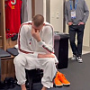 Jokić nije mogao vjerovati da je Wembanyama donio knjigu u svlačionicu, pogledajte hit reakciju