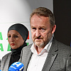 Pratite obraćanje rukovodstva SDA o aktuelnoj političkoj situaciji