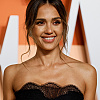 Je li Jessica Alba pronašla sreću nakon razvoda? Snimljena je kako napušta zabavu s komičarem