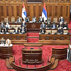 Skupština Srbije zasjeda bez opozicije; oni tvrde: Samo što nas nisu skidali gole