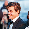 Magnus Carlsen prodao svoje zabranjene traperice za 36.000 dolara